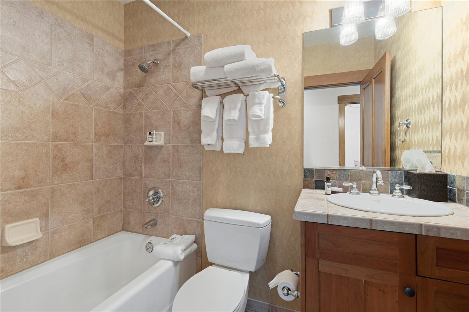600 S Main Street 4101 Property Photo 12