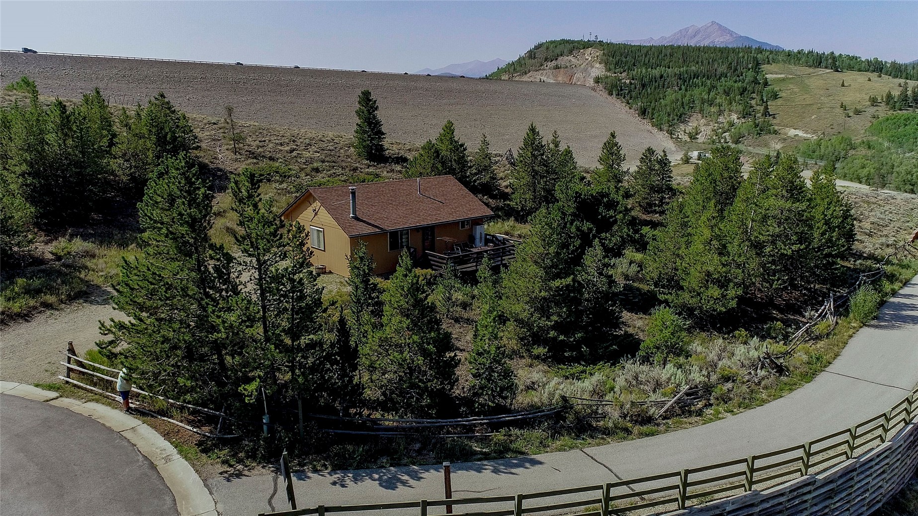 889 E Anemone Trail Property Photo 14