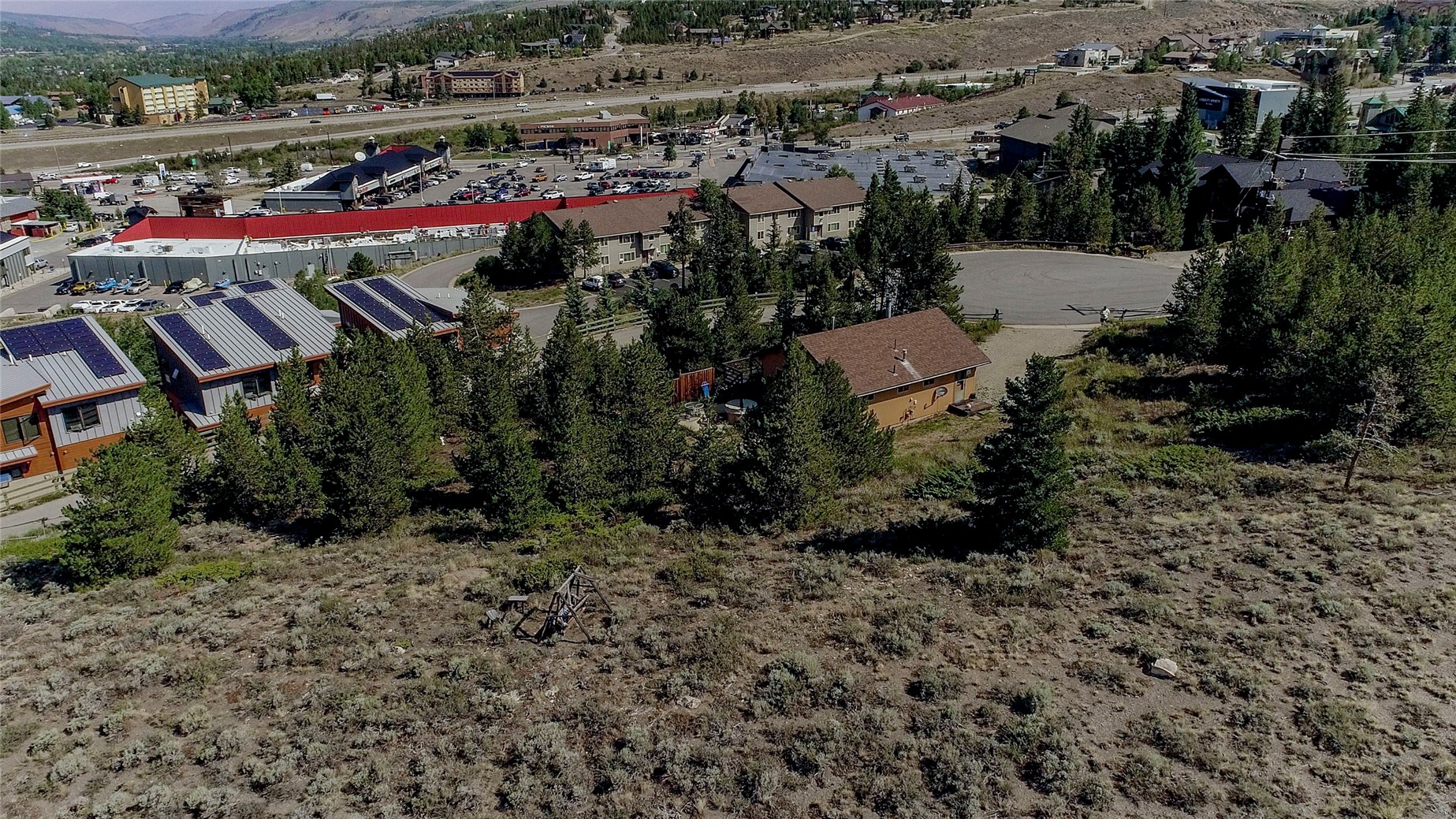 889 E Anemone Trail Property Photo 18