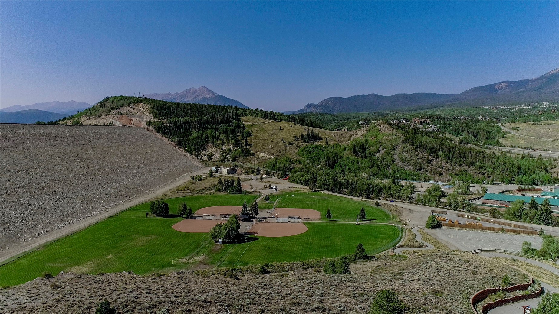 889 E Anemone Trail Property Photo 21