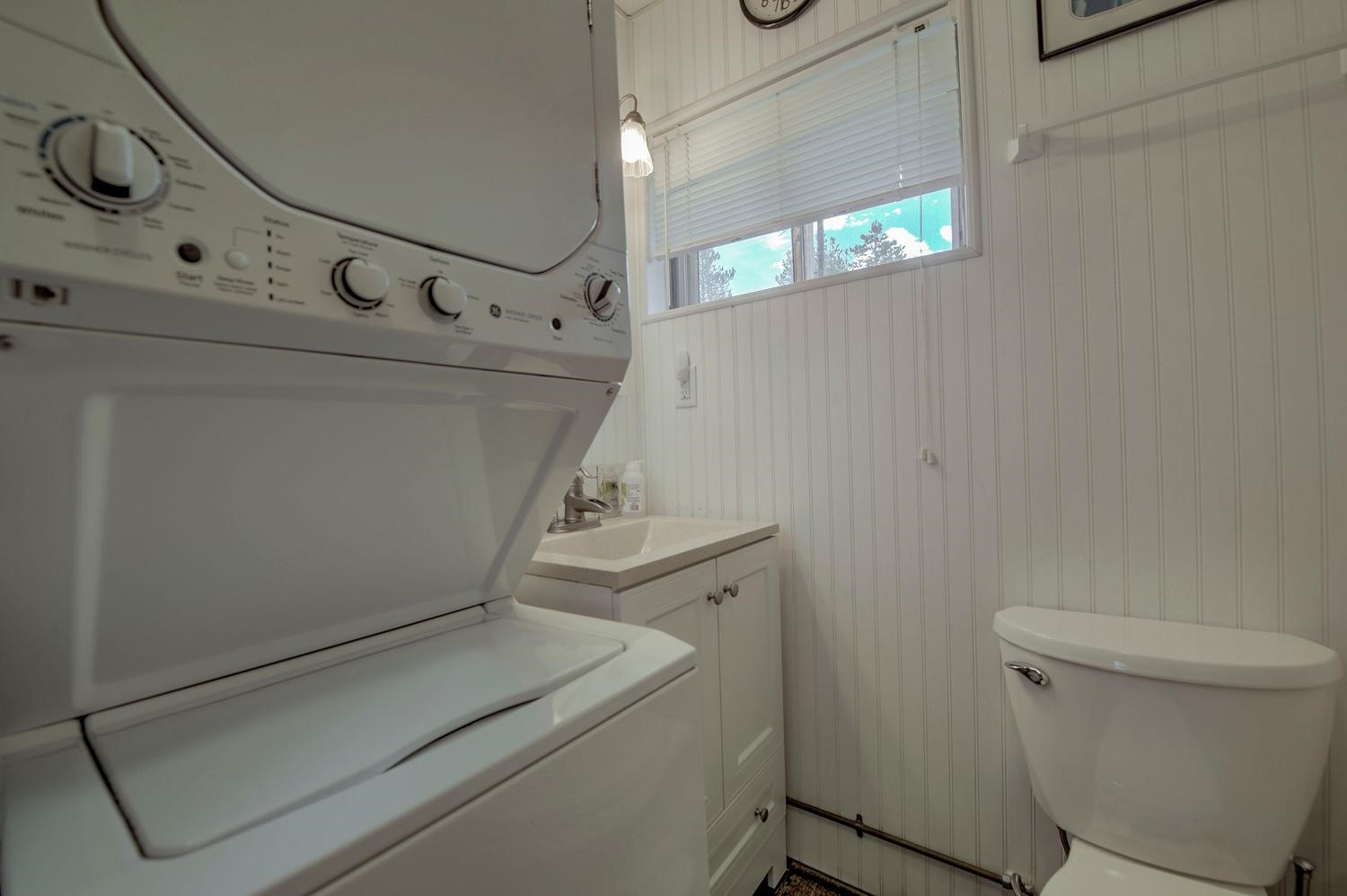 889 E Anemone Trail Property Photo 43