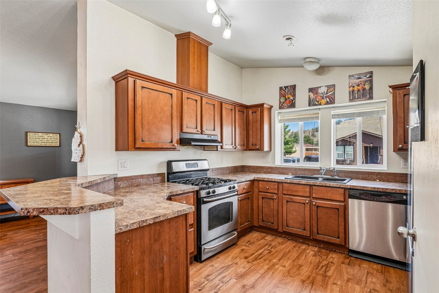 65 Blanca Peak Circle Property Photo 1