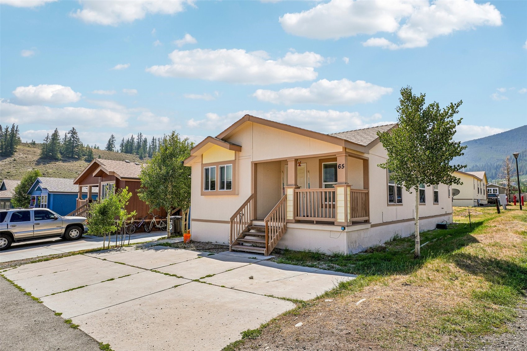 65 Blanca Peak Circle Property Photo 3