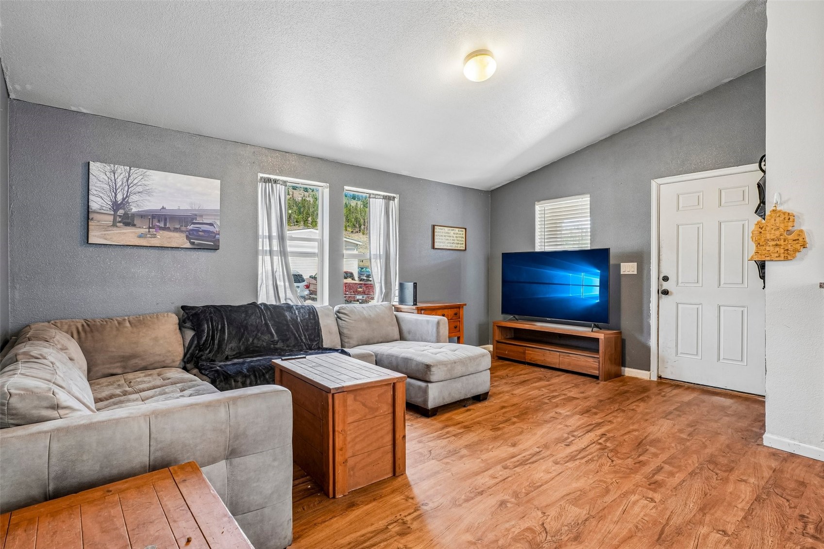65 Blanca Peak Circle Property Photo 6