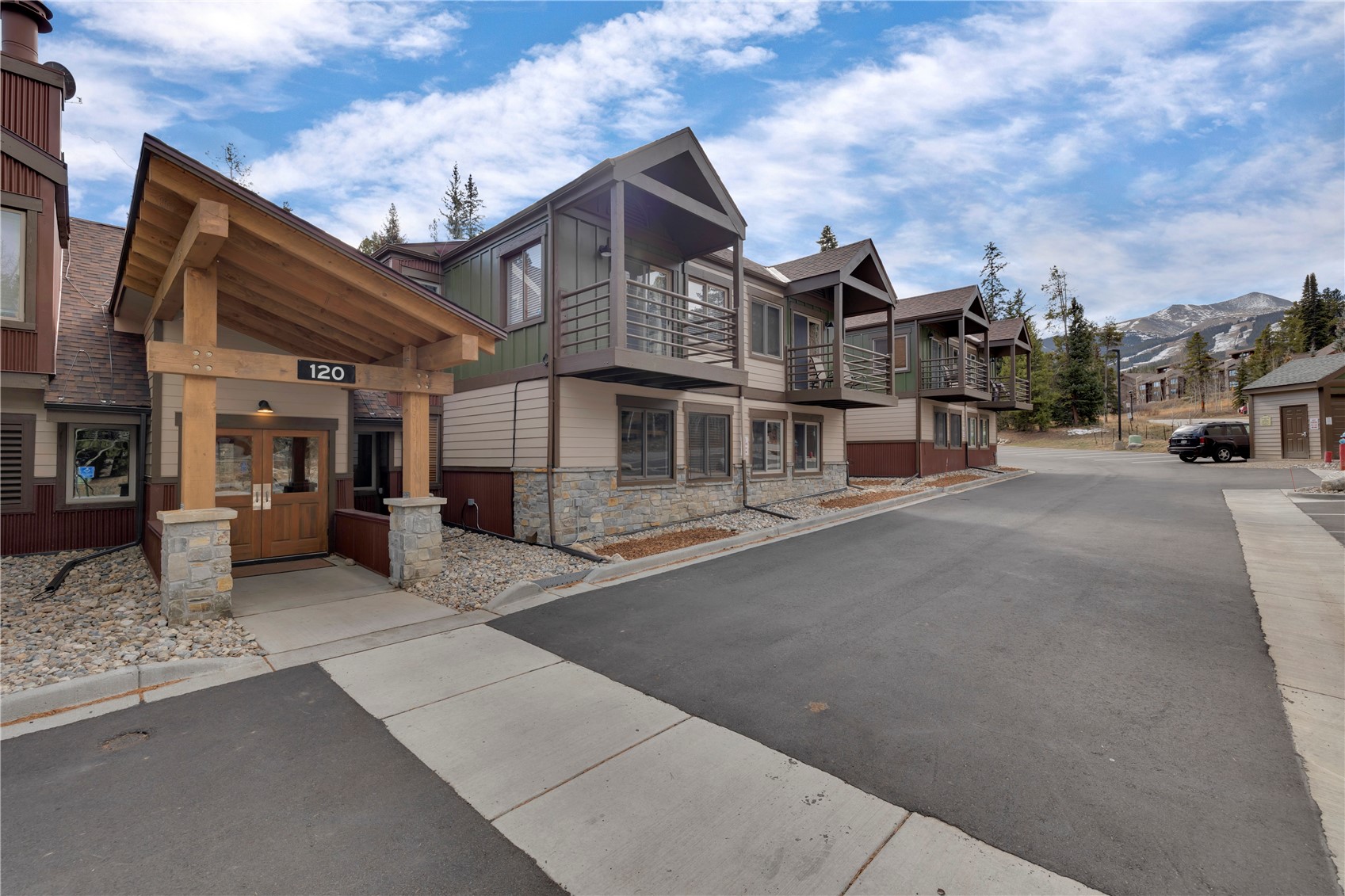 120 Sawmill ROAD 101