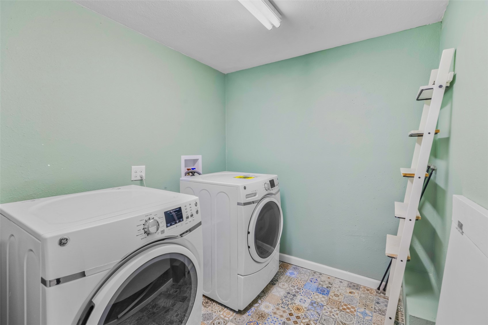 395 Georgia Drive Property Photo 22