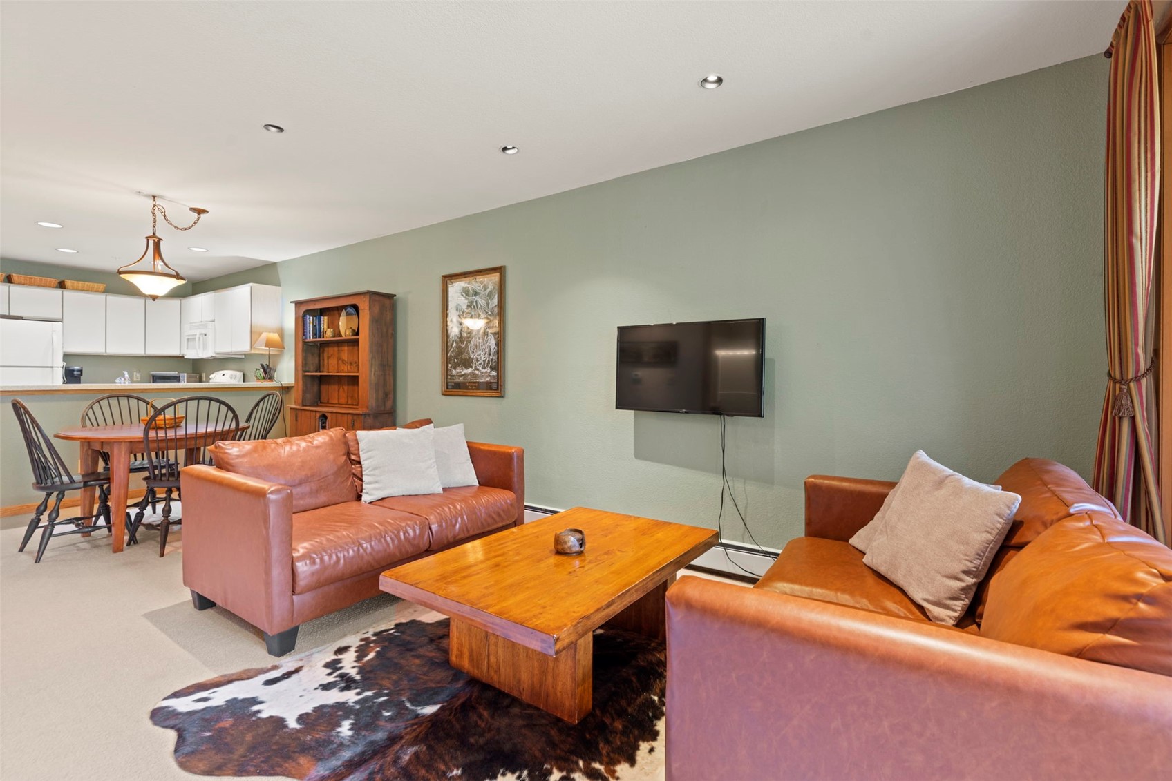 60 Oro Grande Drive 203 Property Photo 3