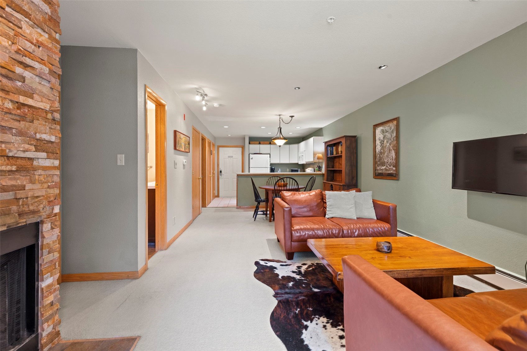 60 Oro Grande Drive 203 Property Photo 4