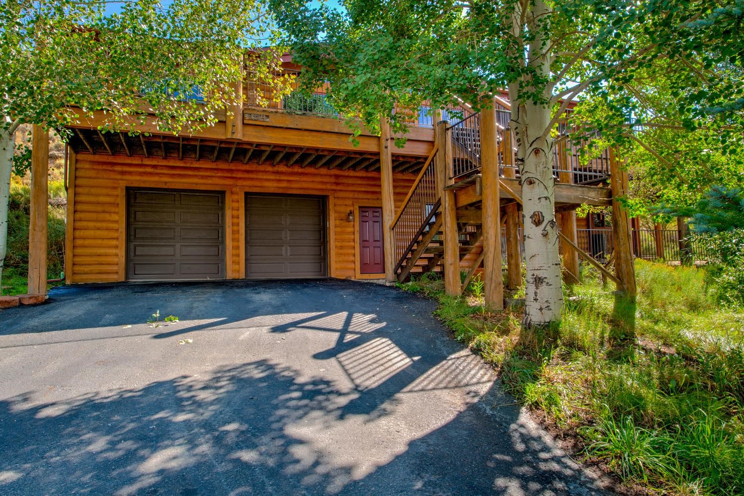 254 Hillside Drive Property Photo 1