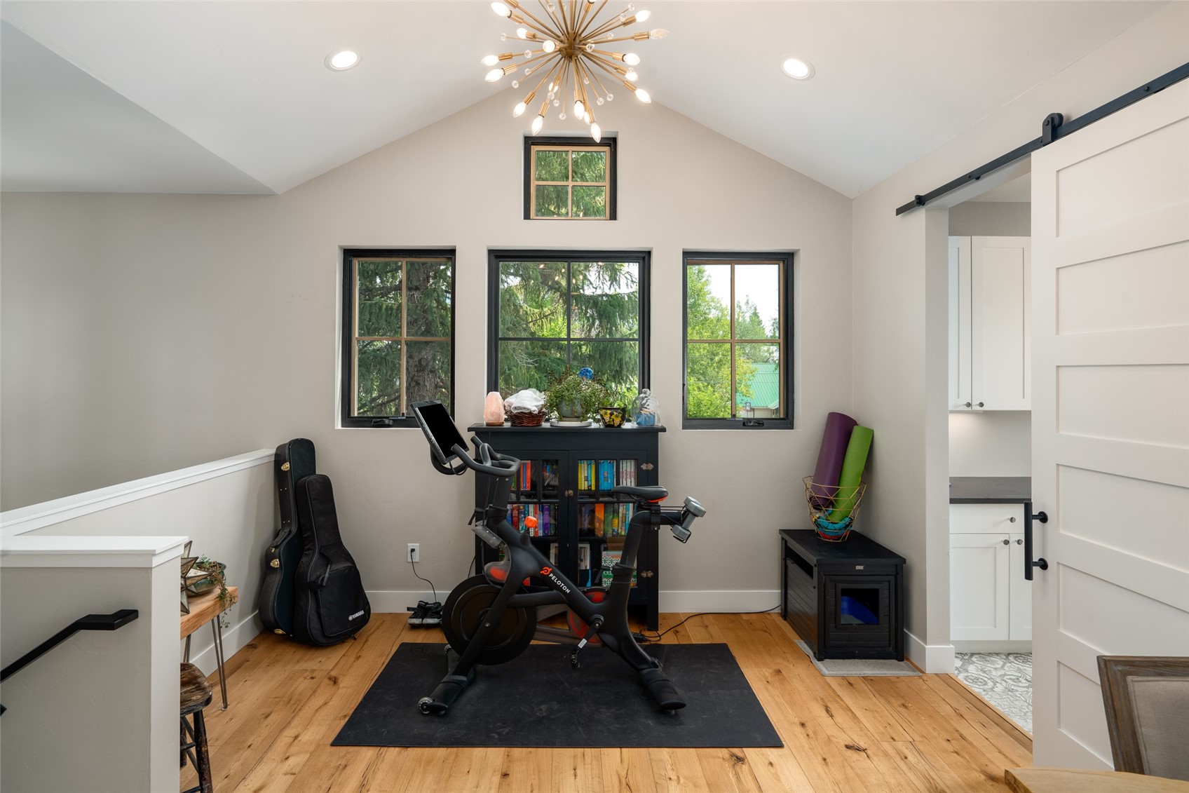331 6th Street Property Photo 19