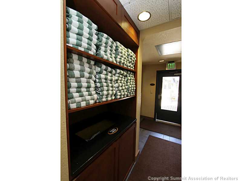 172 Beeler Place 301 C Property Photo 27
