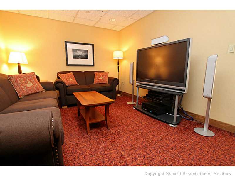 172 Beeler Place 301 C Property Photo 30