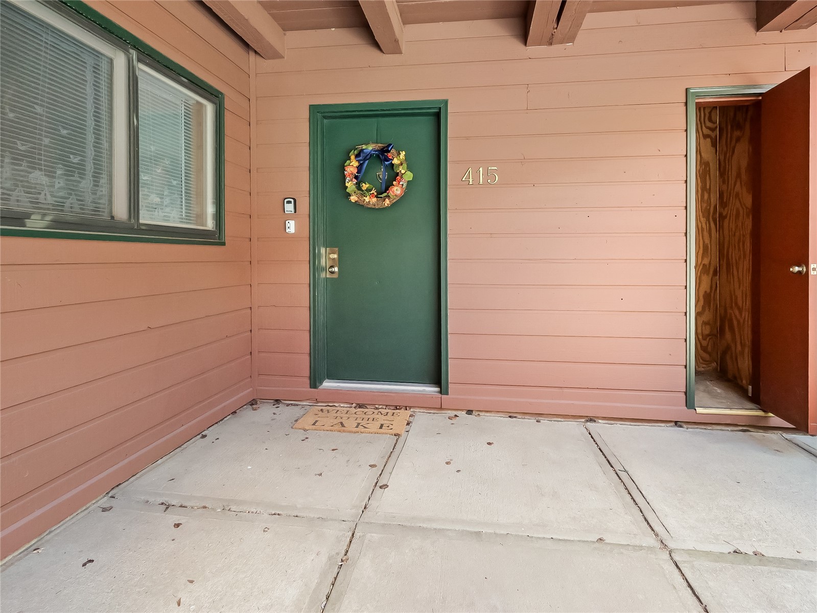 180 E La Bonte Street 415 Property Photo 6