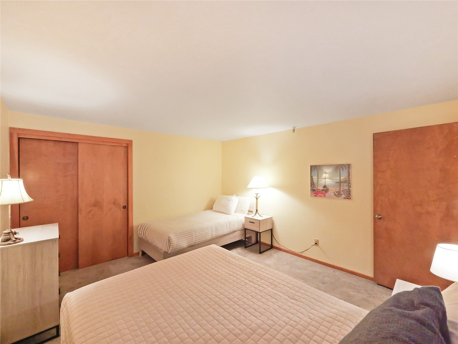 180 E La Bonte Street 415 Property Photo 28