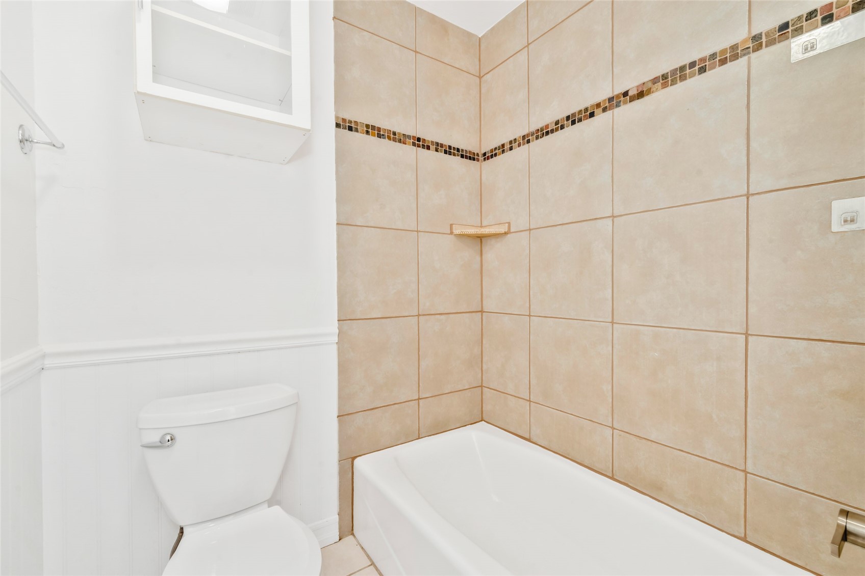 15 Cedar Court Property Photo 16