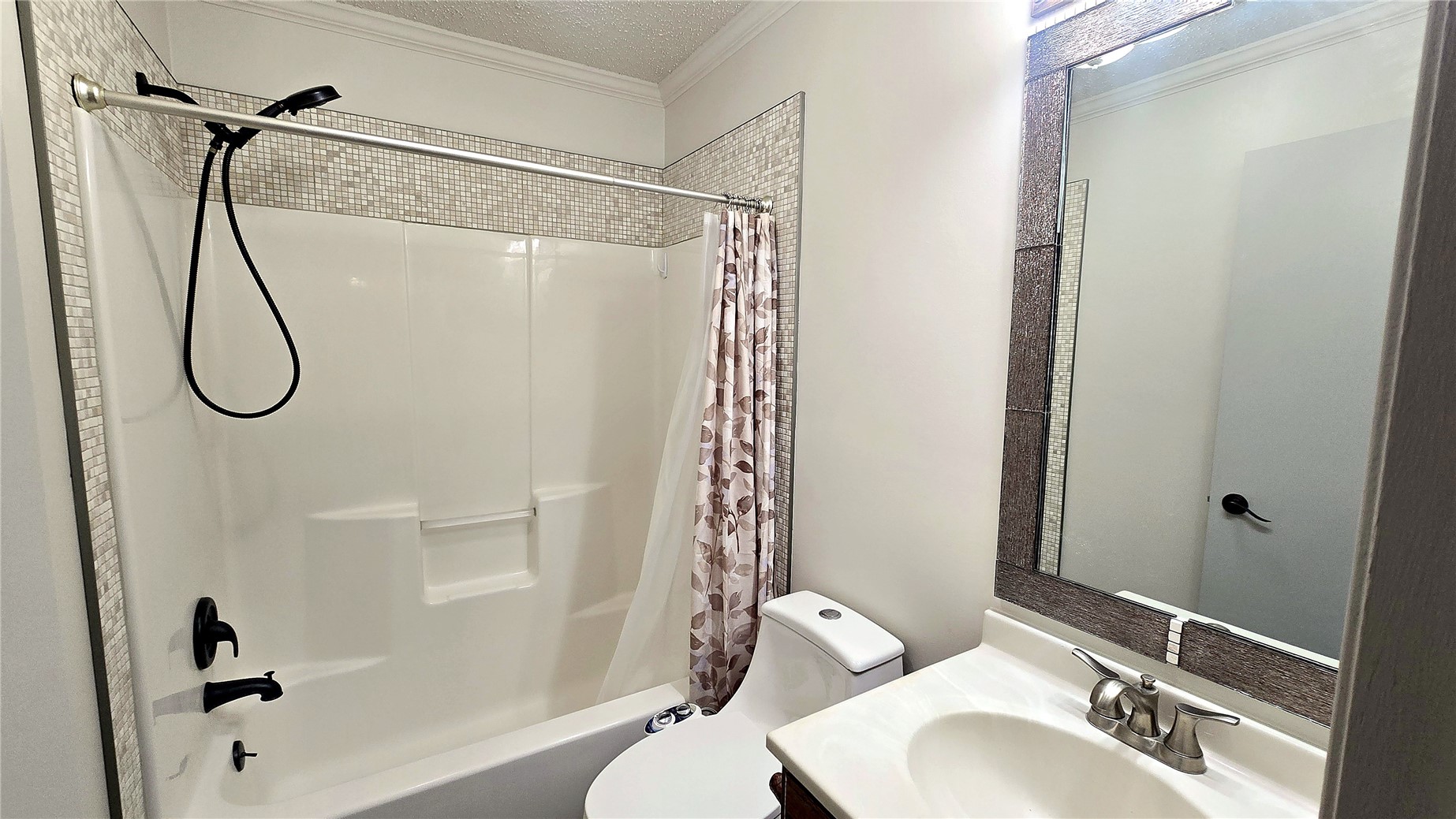 300 Illinois Gulch Road A210 Property Photo 17