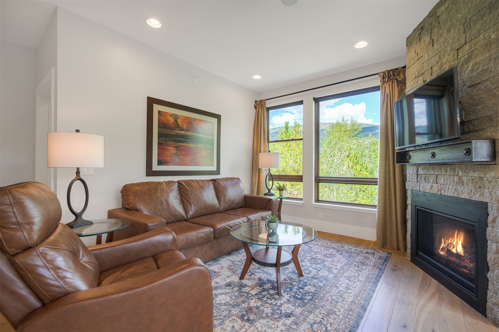 1070 Blue River Parkway 302 Property Photo 4