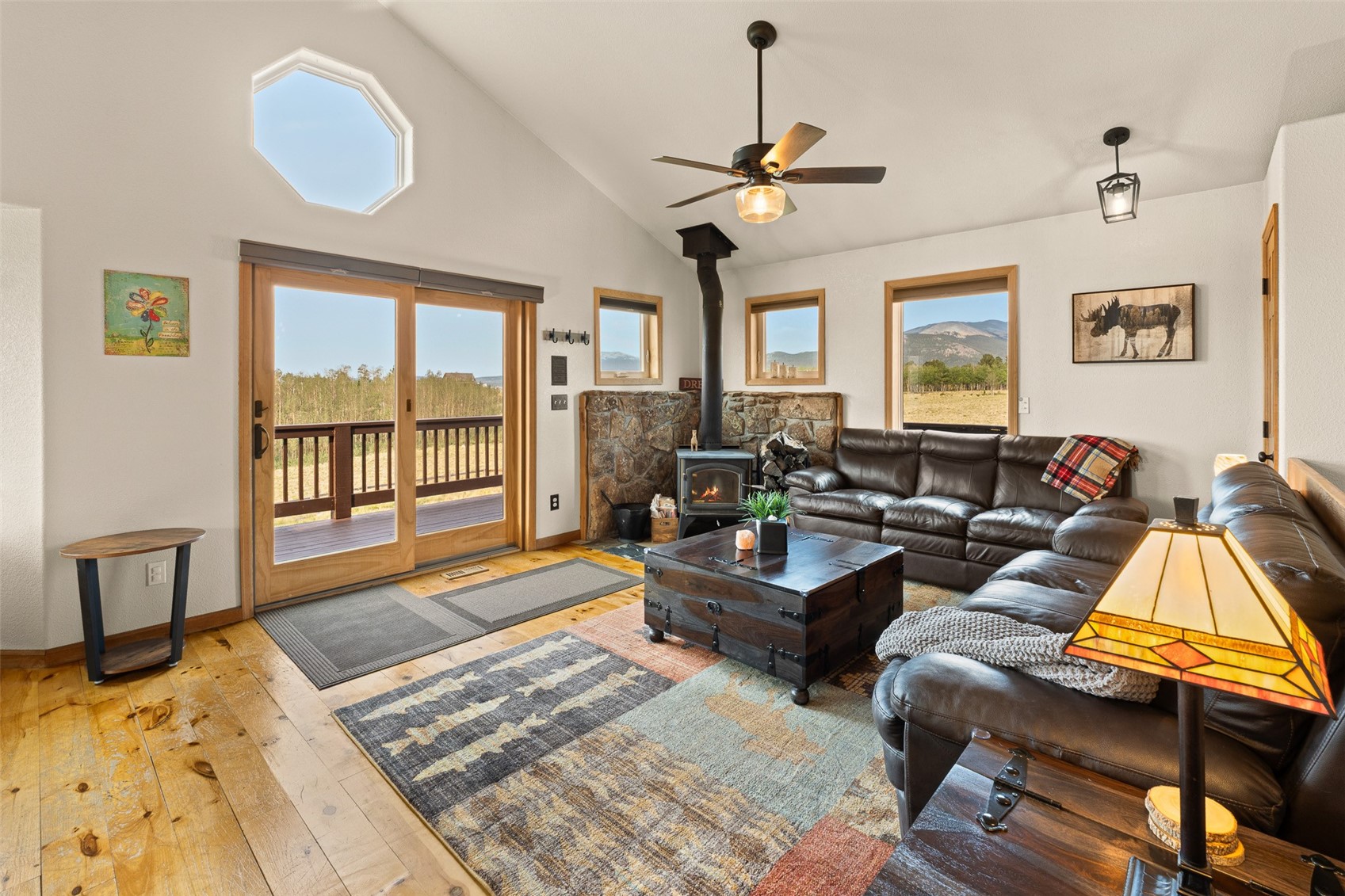 1459 Boreas Circle Property Photo 6