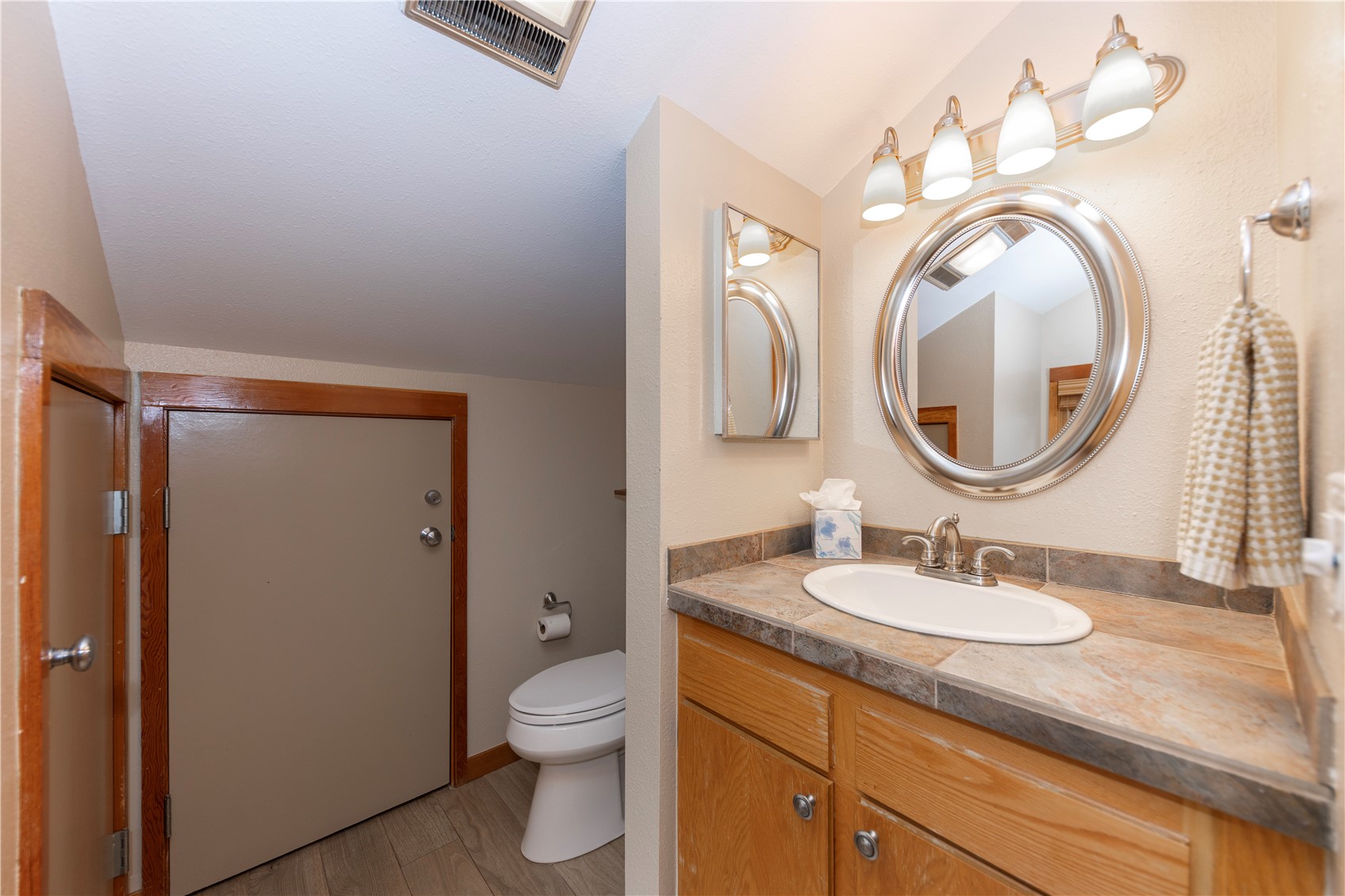 210 Tennis Club Road 1624 Property Photo 10