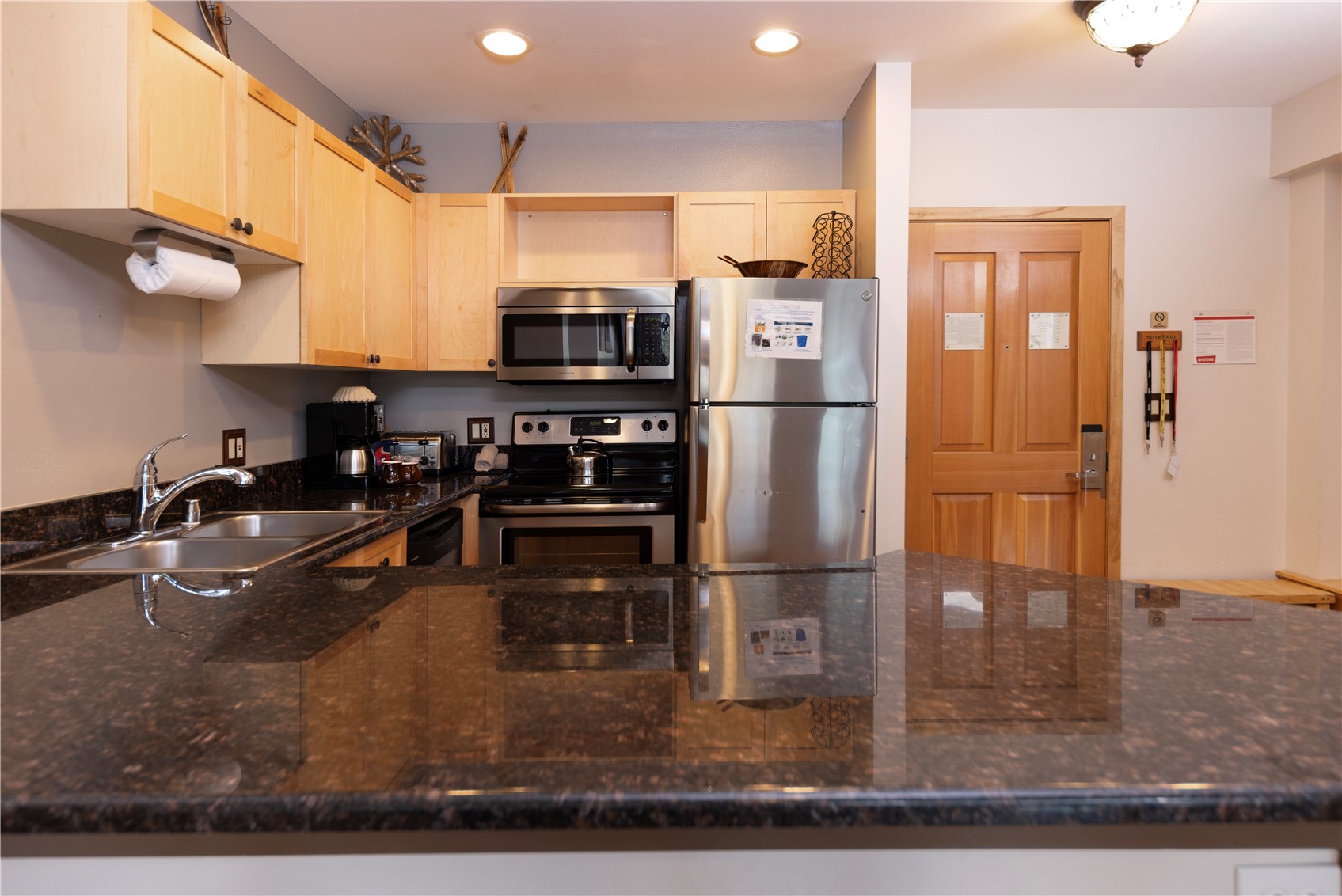 140 Ida Belle Drive 8281 Property Photo 5