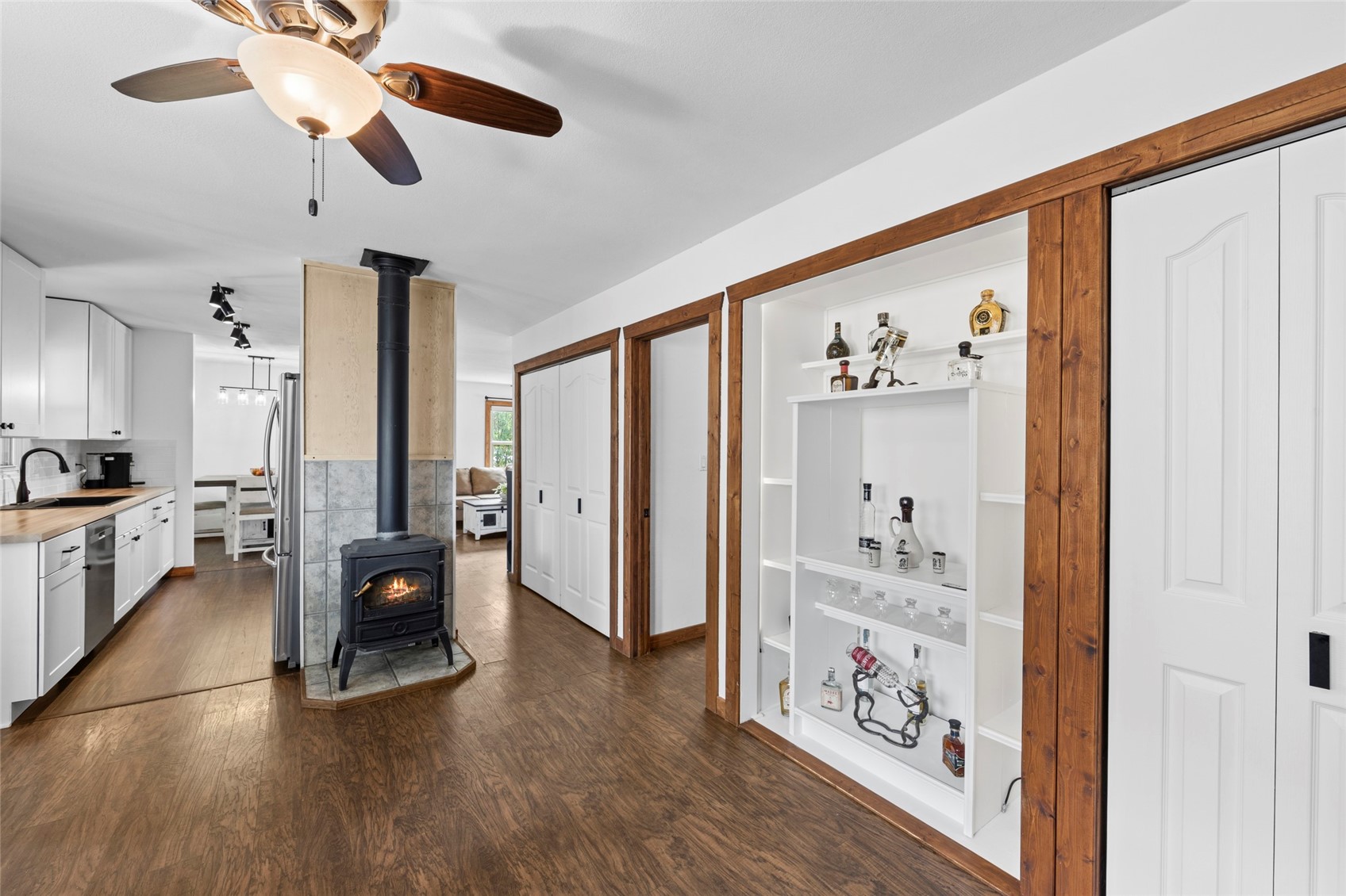 312 19th Property Photo 16