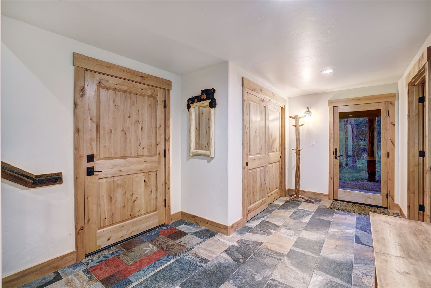 9 Burntwood Lane Property Photo 29