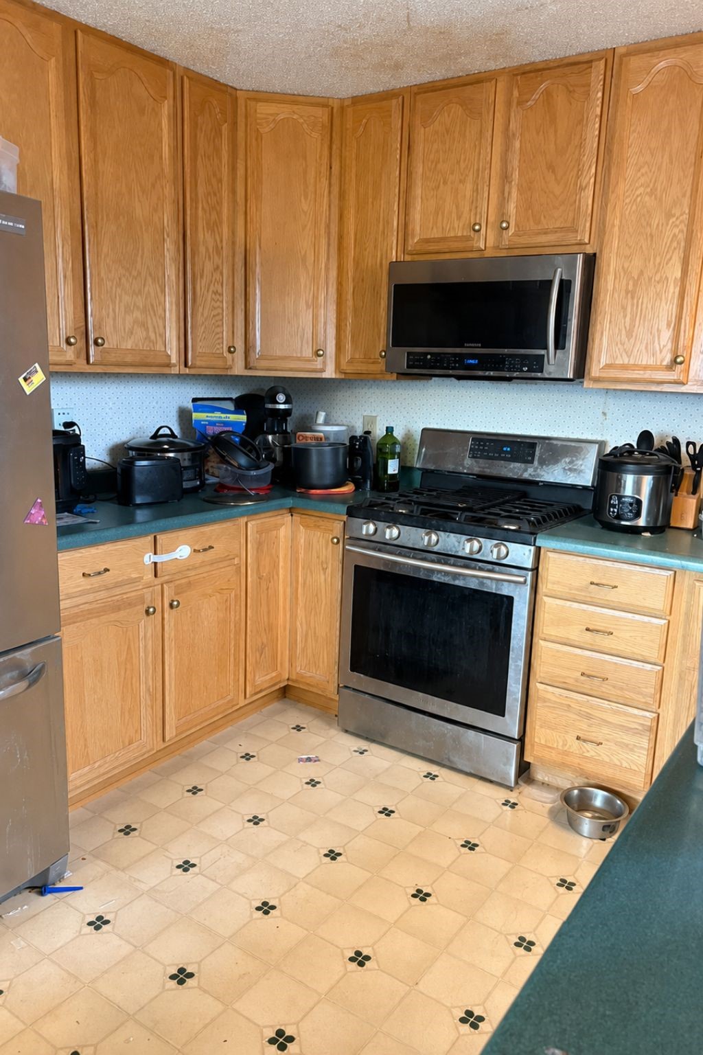 220 20th Property Photo 6