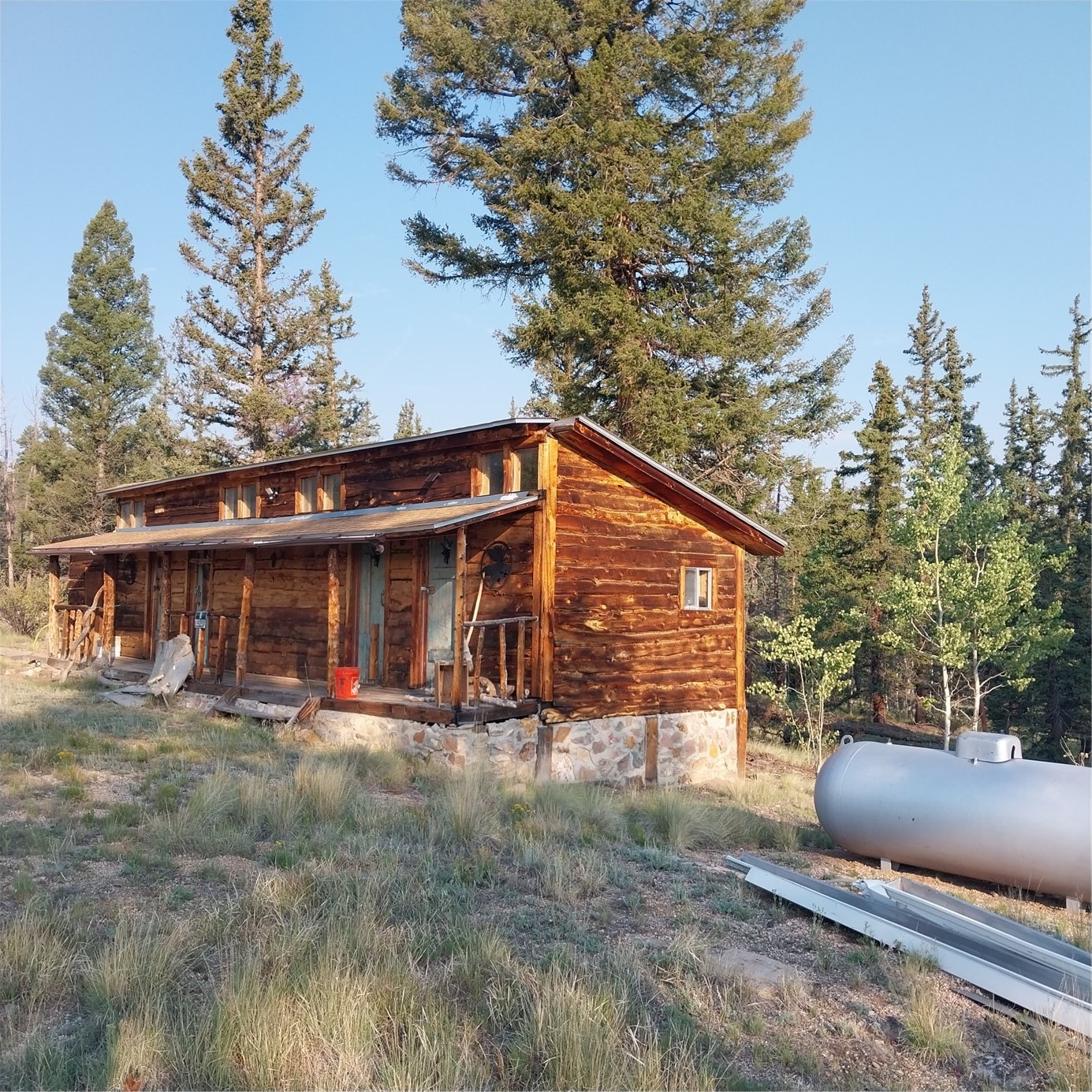 1167 Latigo Loop Property Photo 6