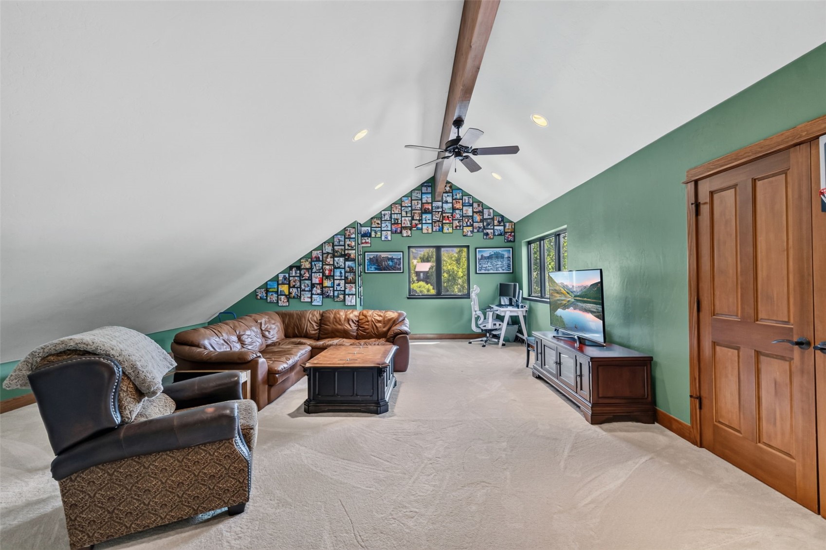 10 Dylan Court Property Photo 33