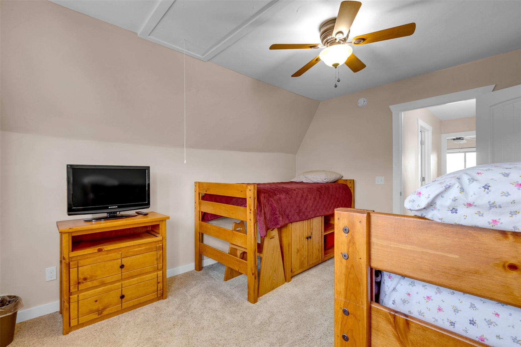 2554 Clear Creek Rd Property Photo 32