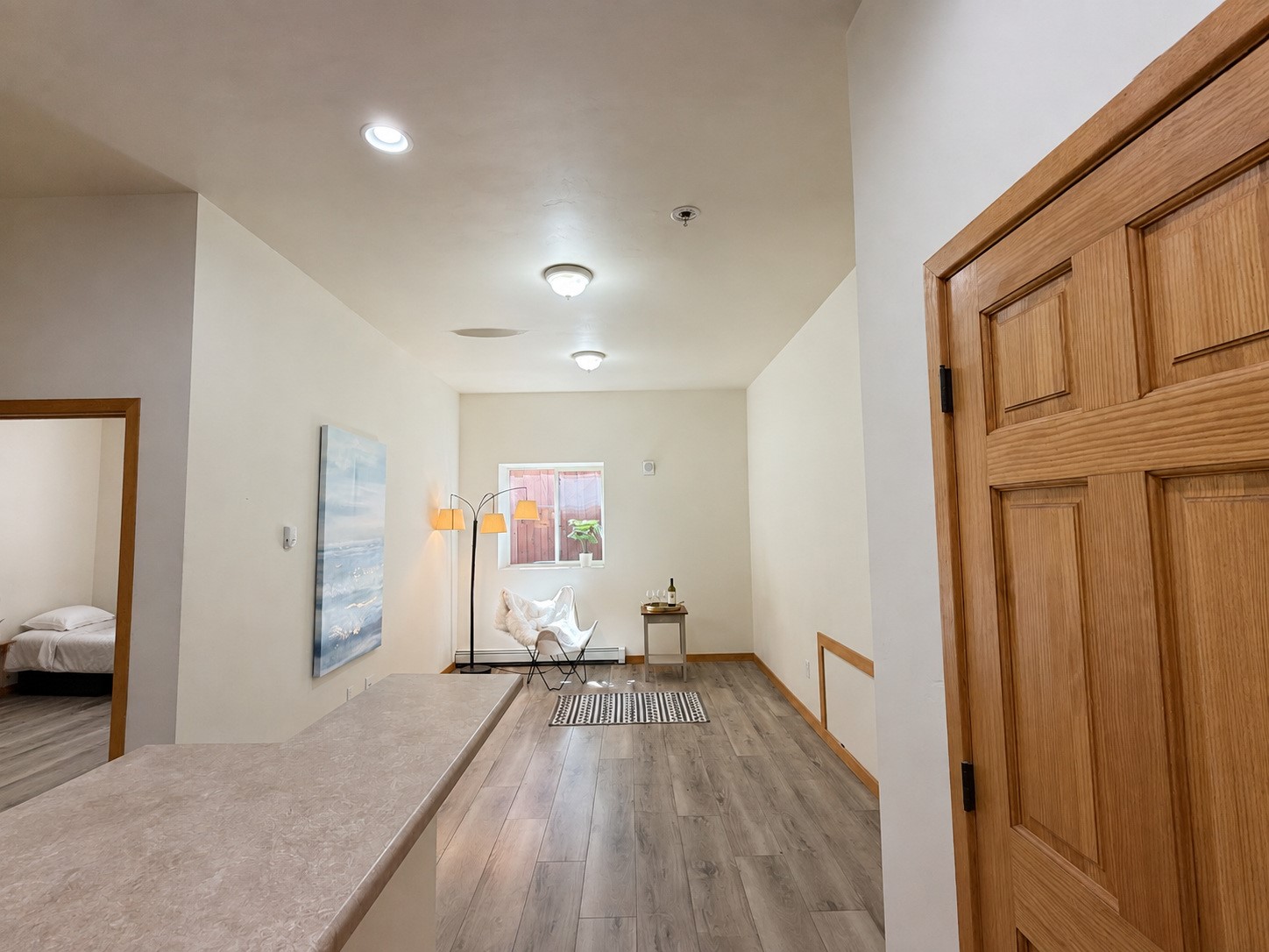 118 W 2nd Street H Property Photo 5
