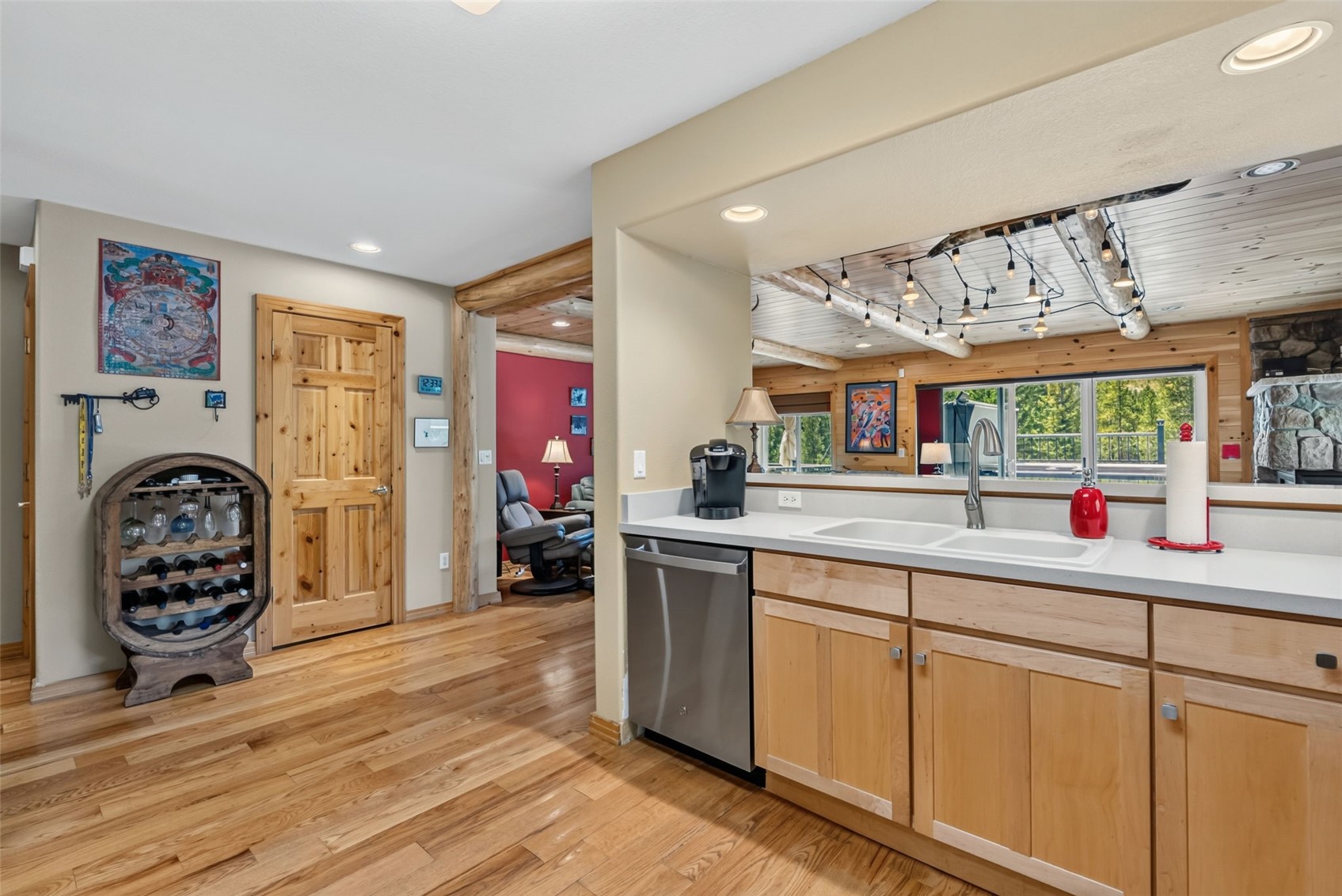 65 River Park Drive 65d Property Photo 14