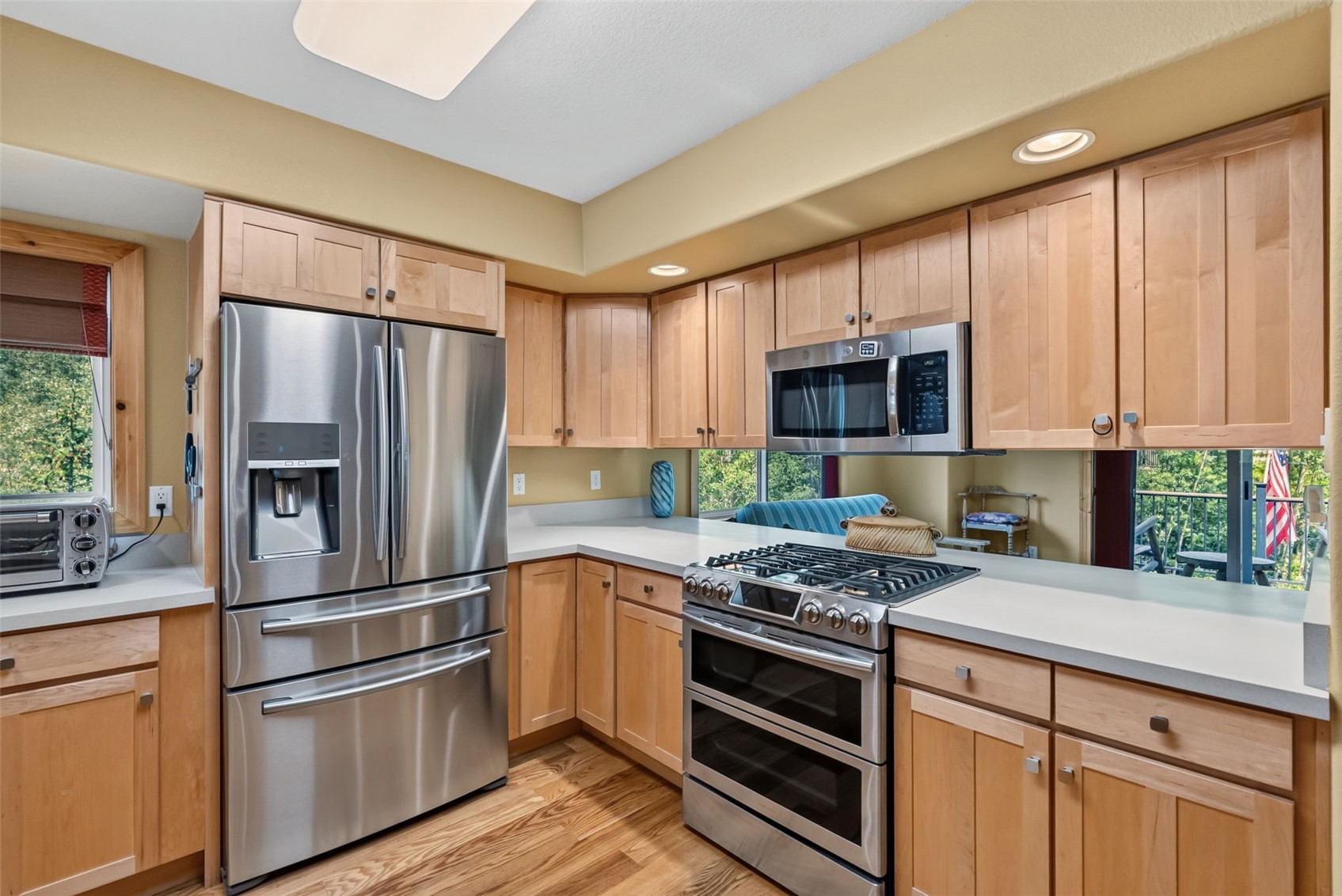 65 River Park Drive 65d Property Photo 15