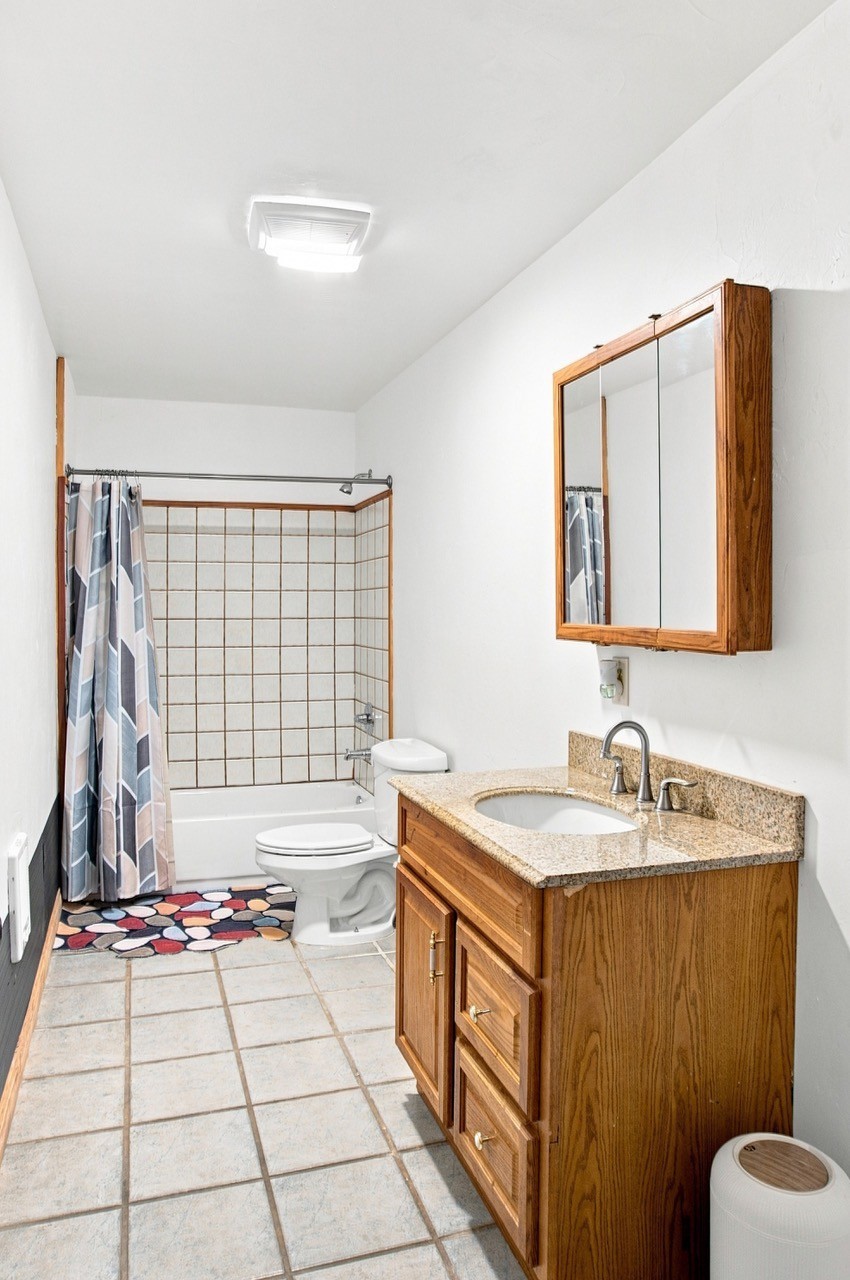 2271 Redhill Road Property Photo 18