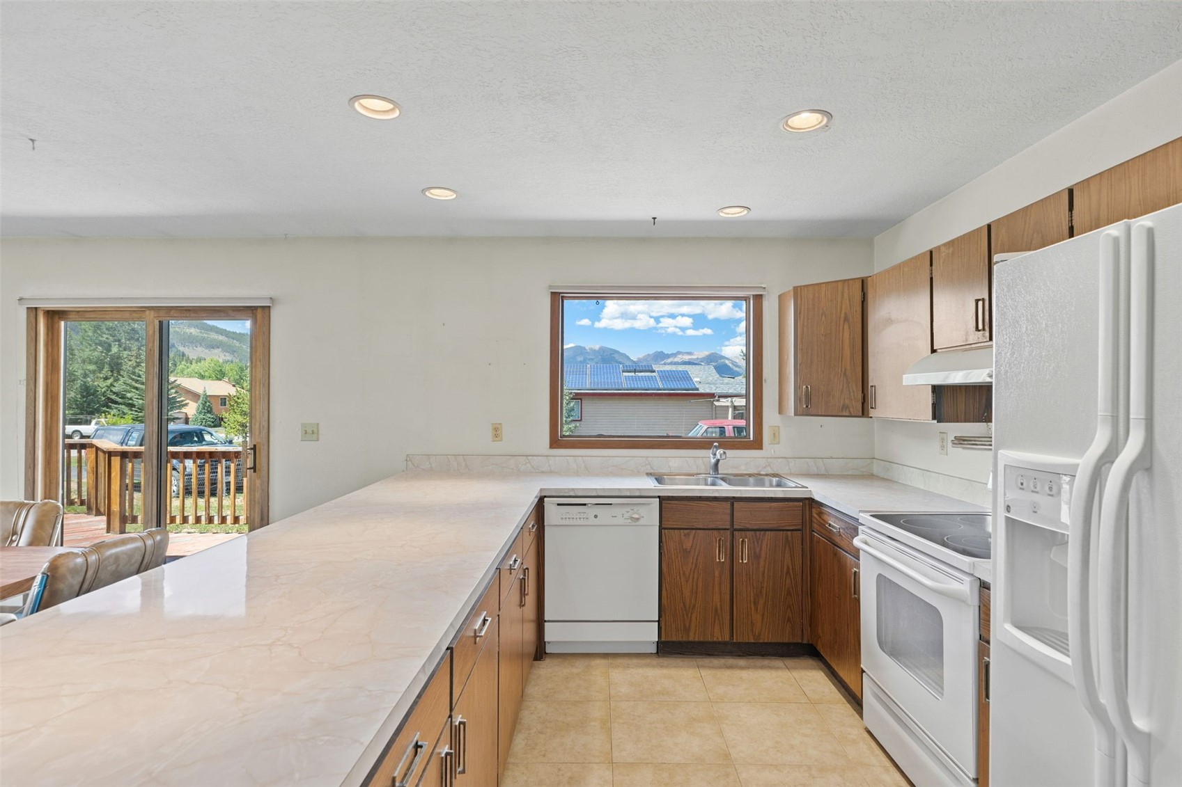 143 Meadow Drive Property Photo 14