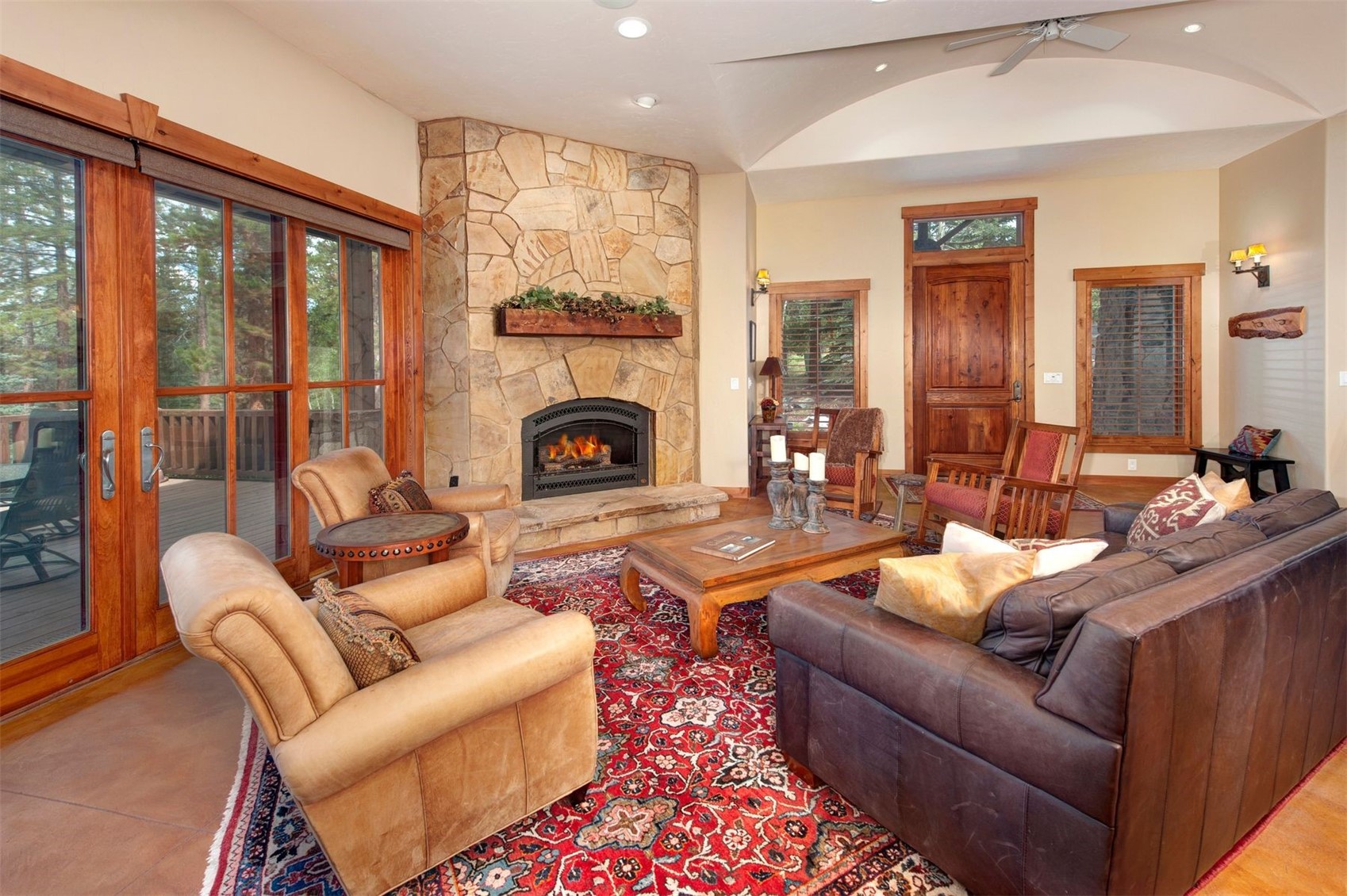 49 Edelweiss Circle Property Photo 1