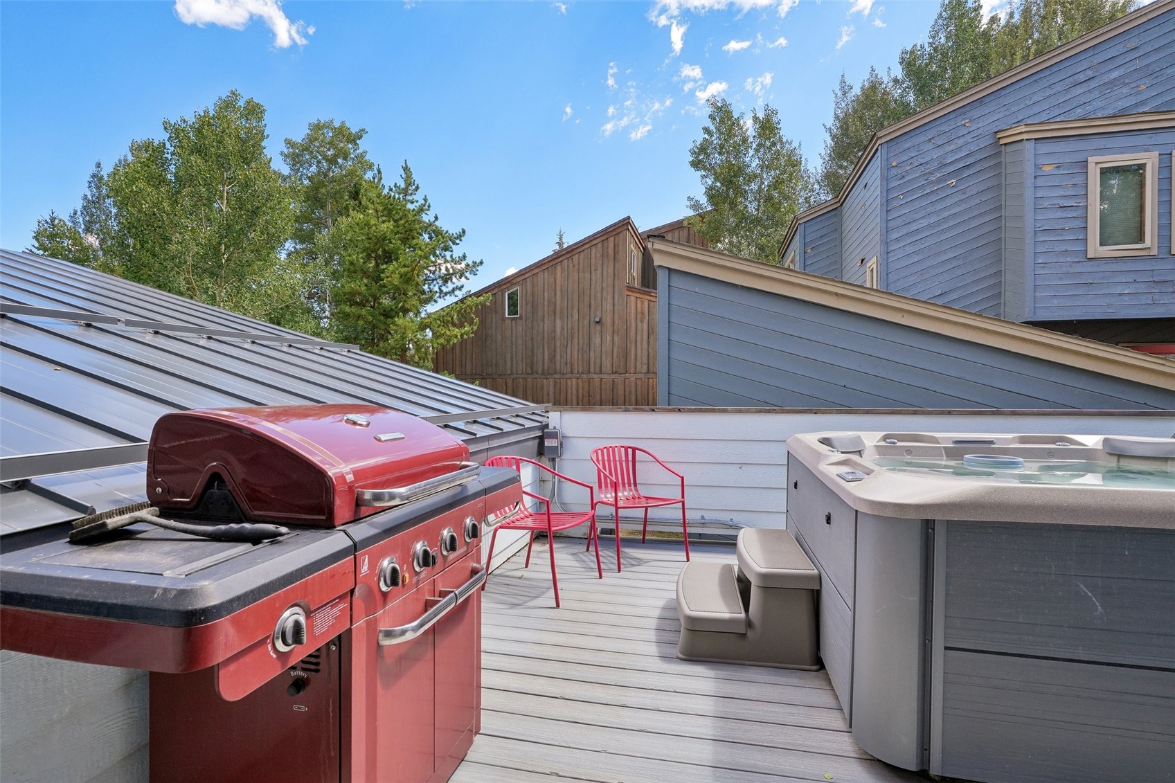 309 Creekside Drive Property Photo 40