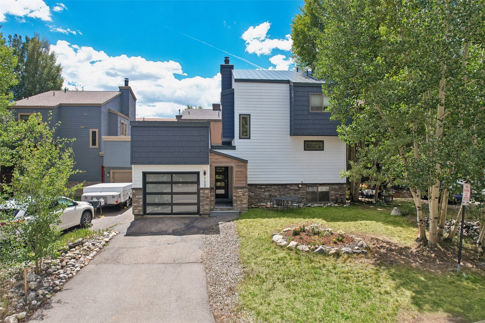 309 Creekside Drive Property Photo 45