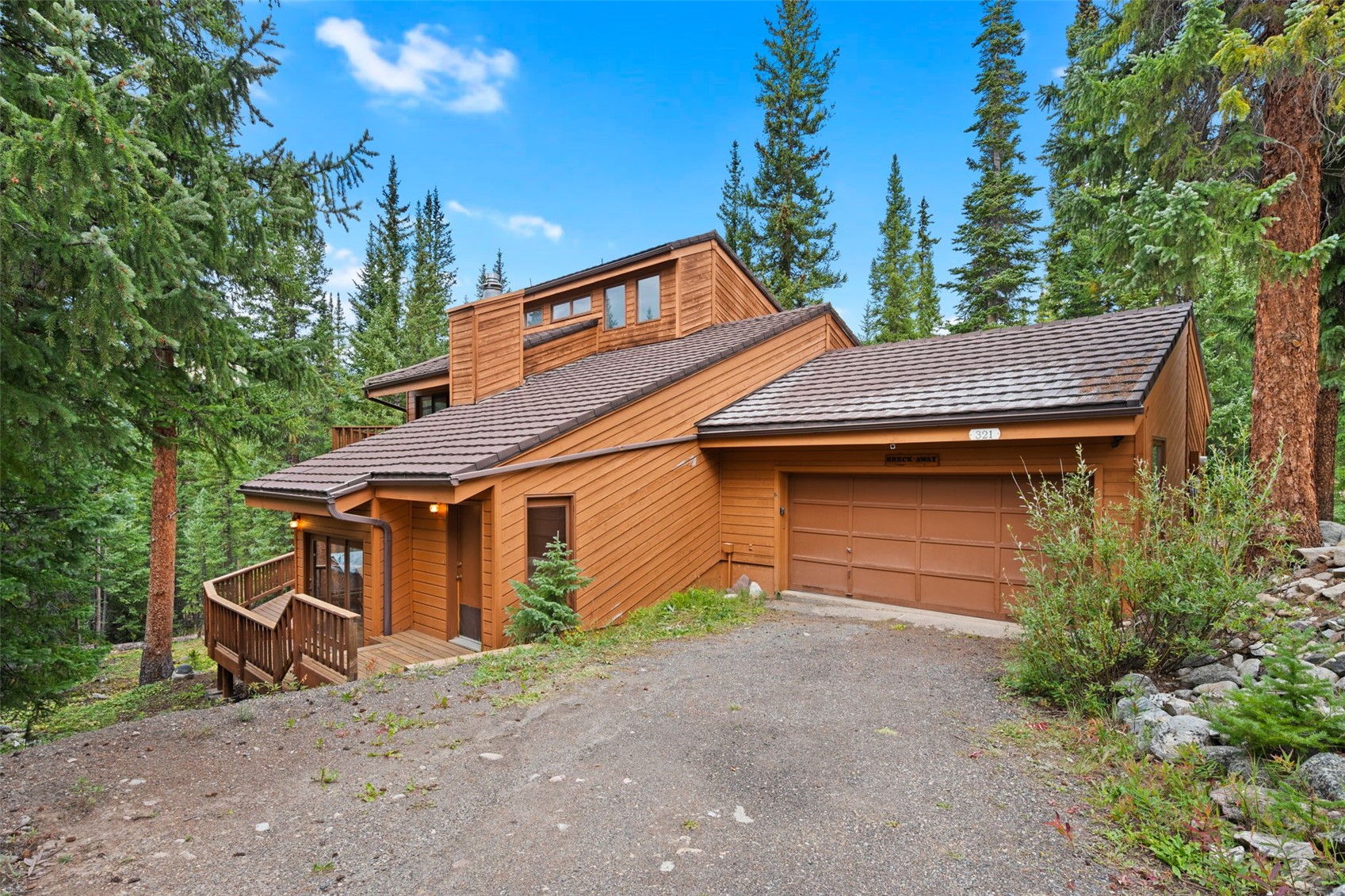321 Doris Drive Property Photo