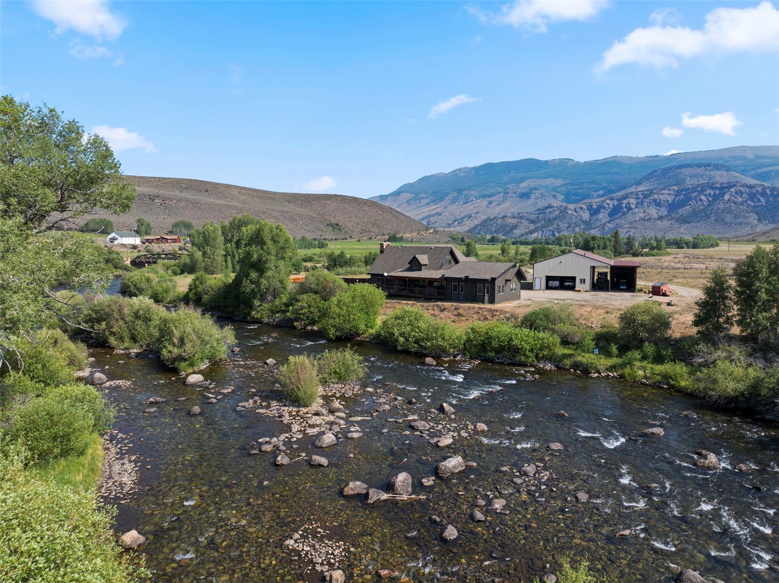 366 Slate Creek Road Property Photo 2