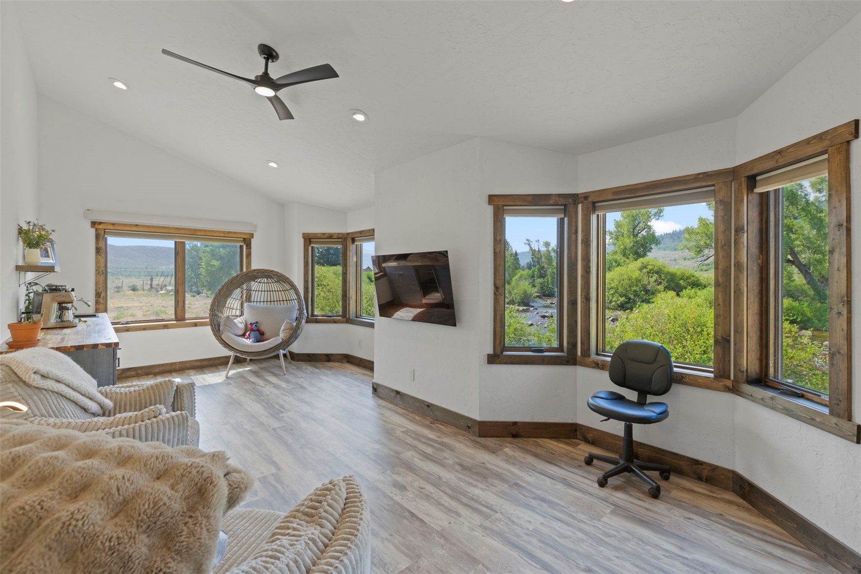 366 Slate Creek Road Property Photo 30