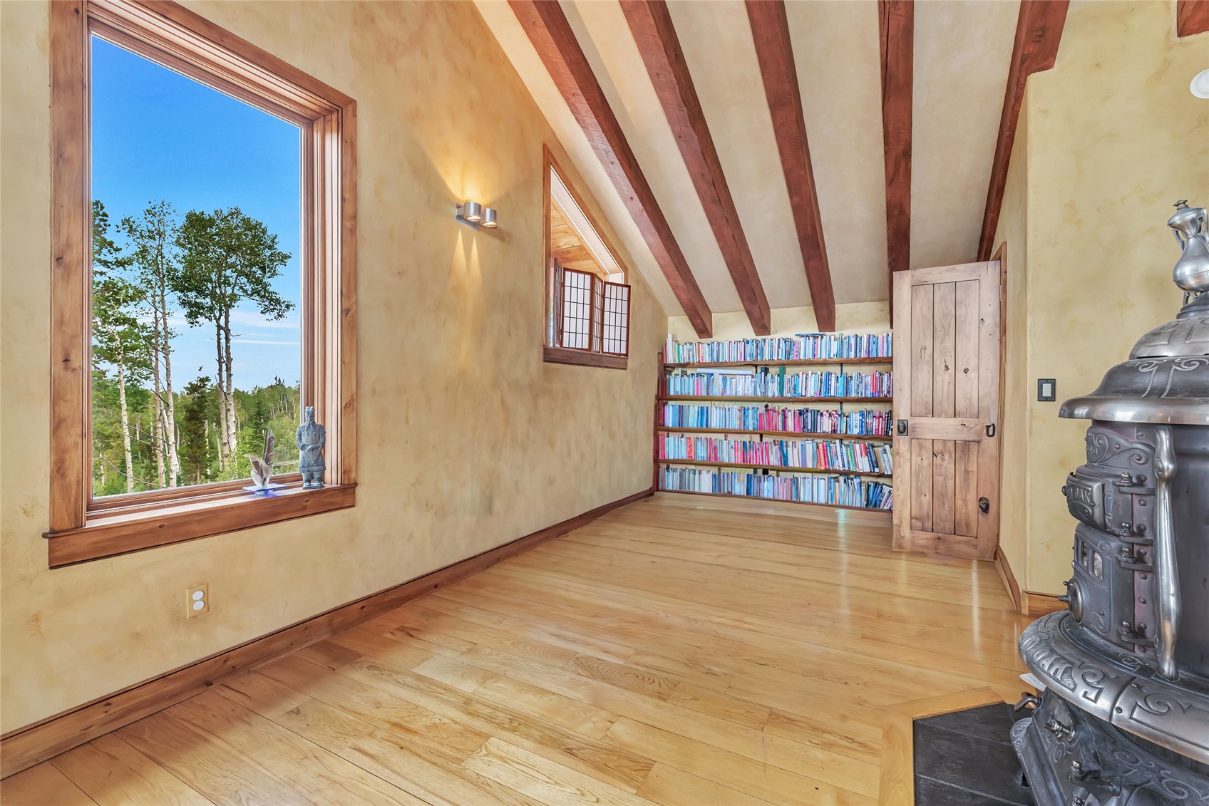 64400 Lof Way Property Photo 14