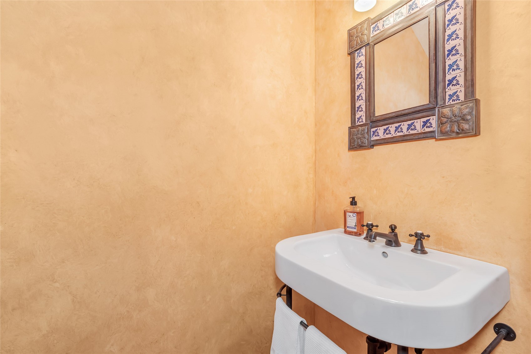 64400 Lof Way Property Photo 15