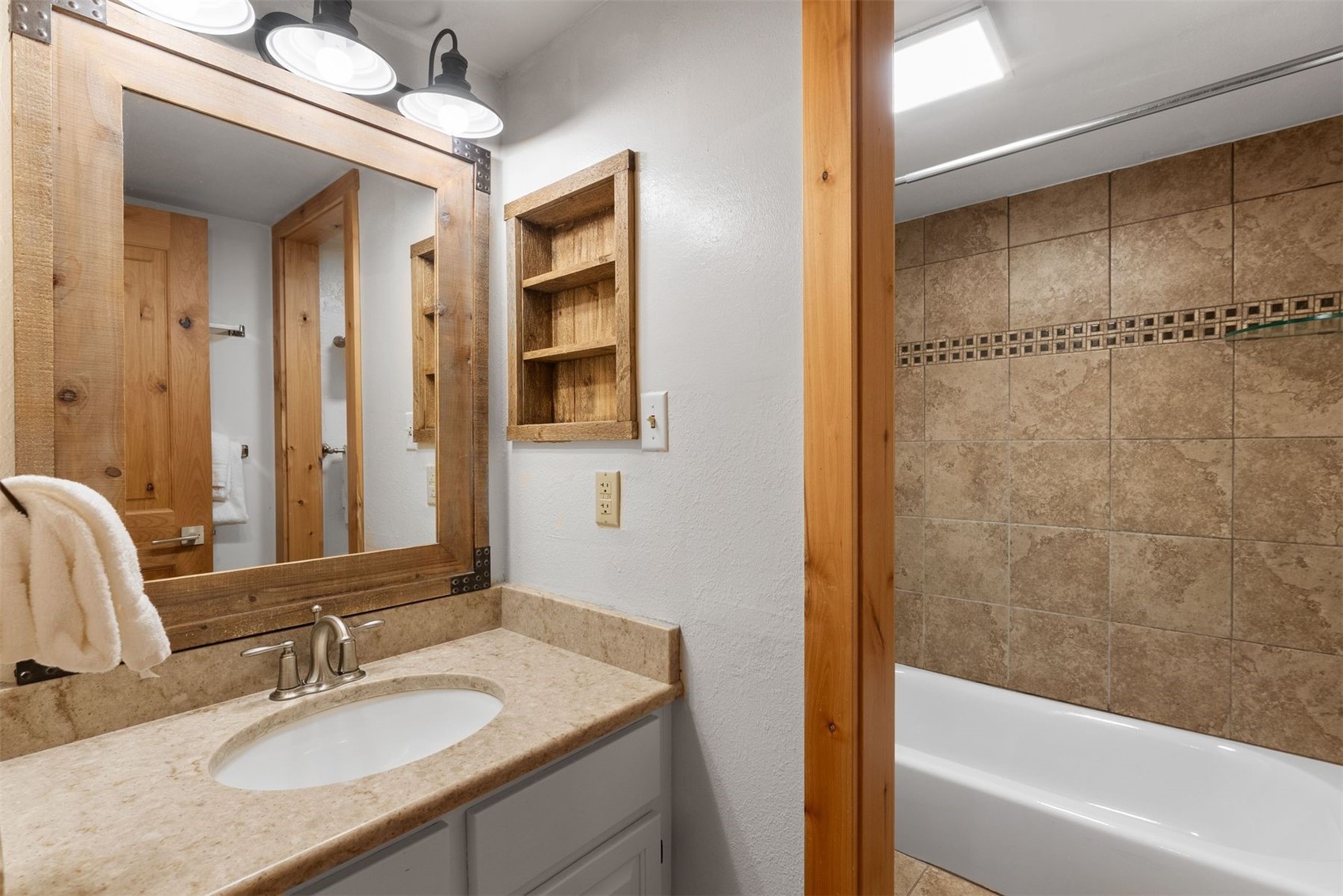 423 Wild Irishman Road 1012 Property Photo 17