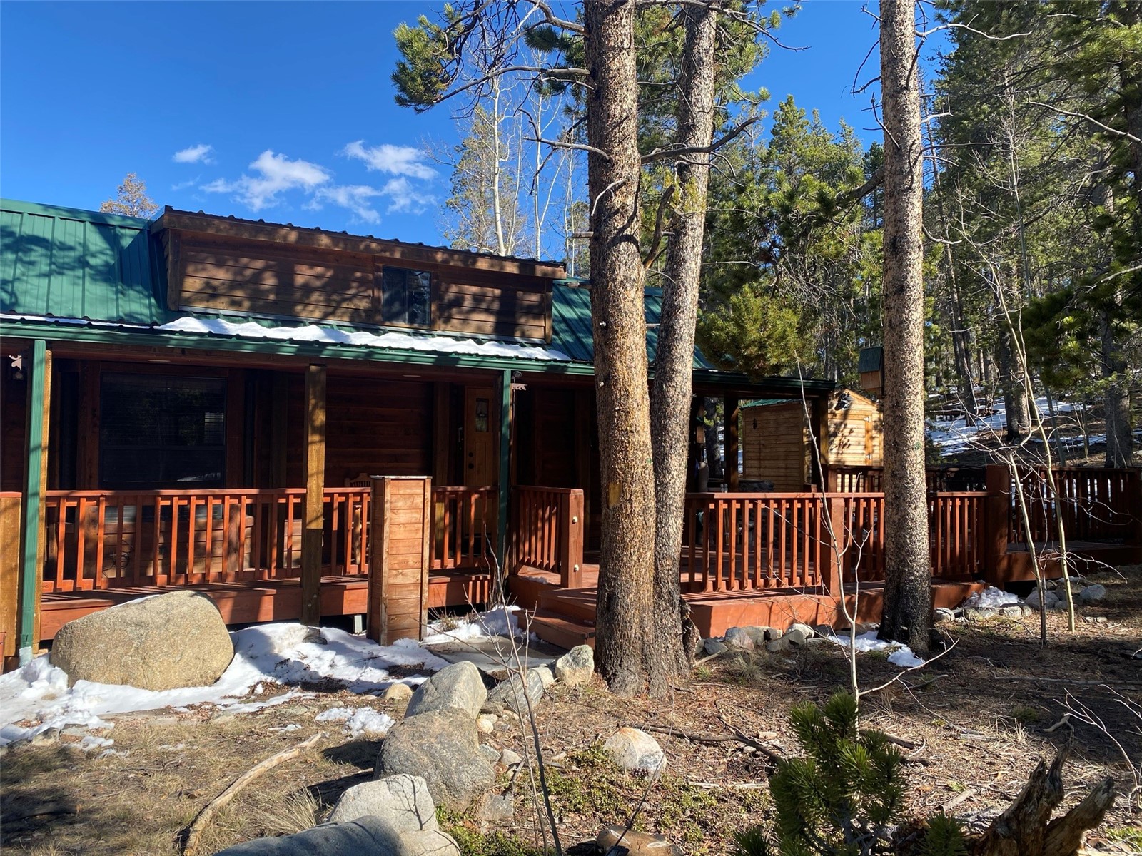 240 Sunshine Loop Property Photo 4