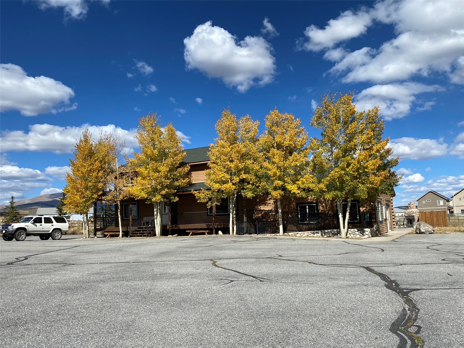 240 Sunshine Loop Property Photo 26