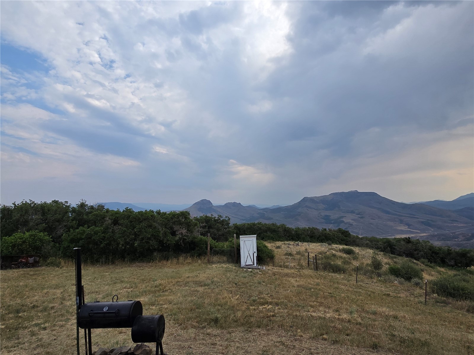 2287 East Loop Property Photo 8
