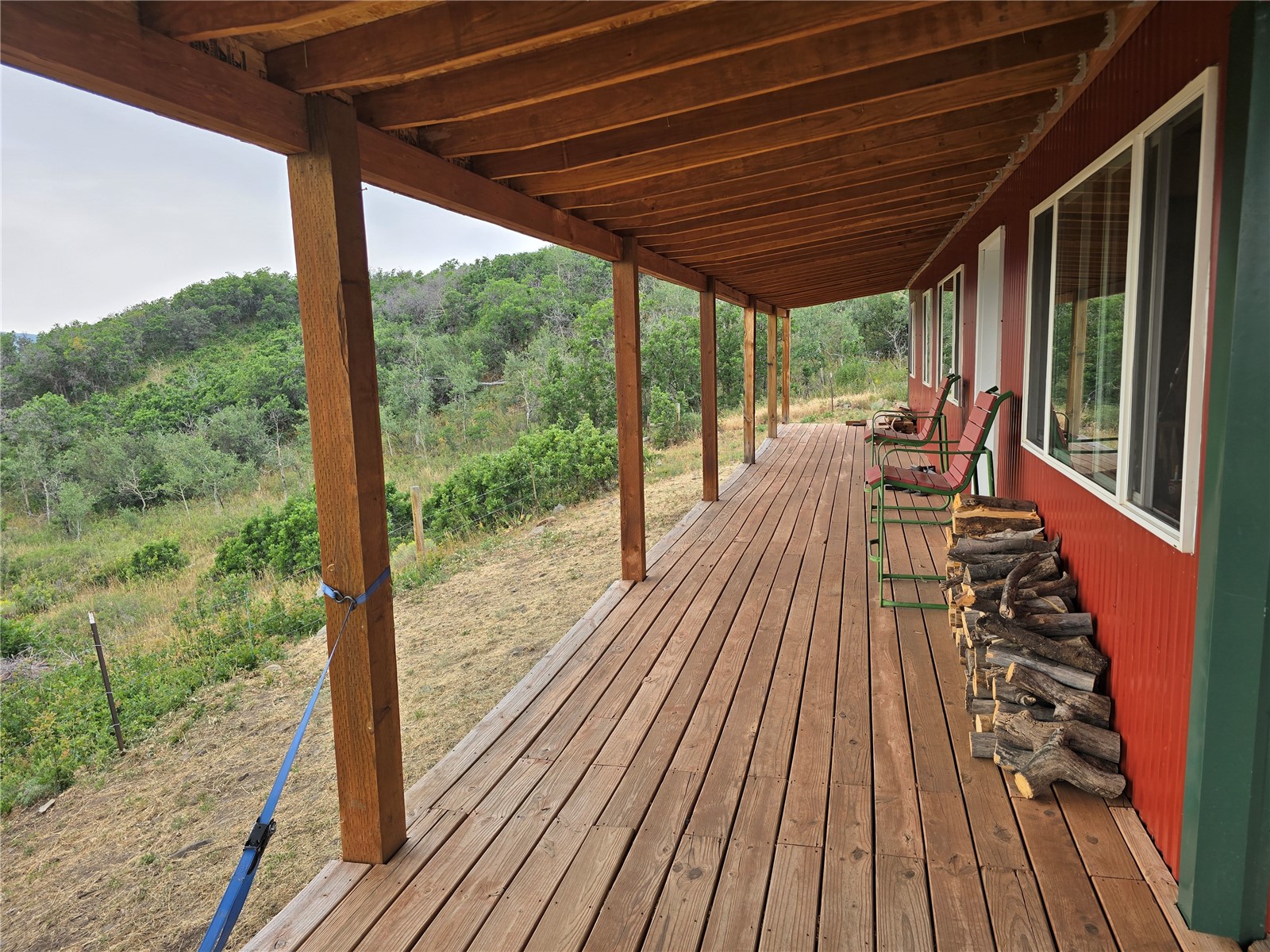 2287 East Loop Property Photo 16