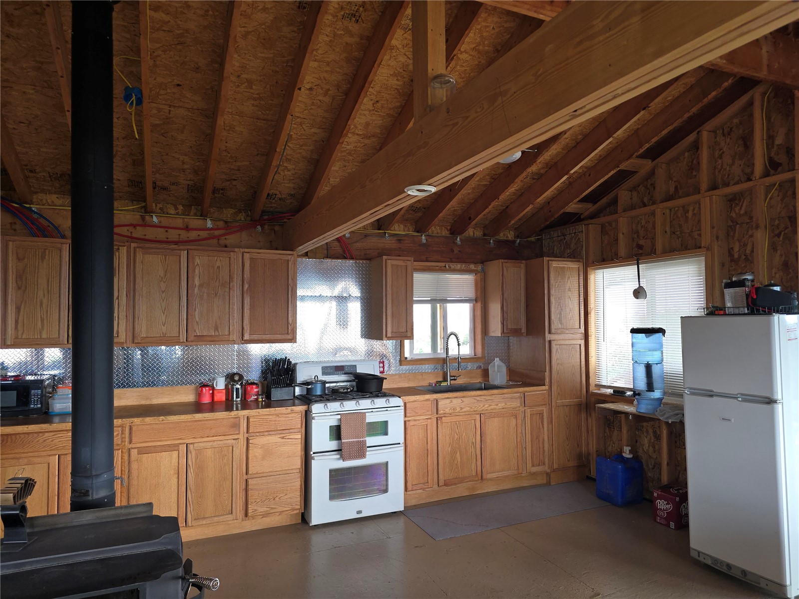2287 East Loop Property Photo 26