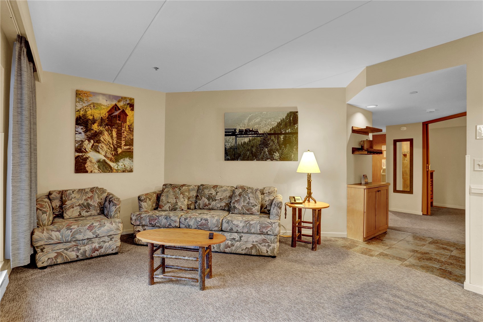 640 Village Road 4213 Property Photo 8